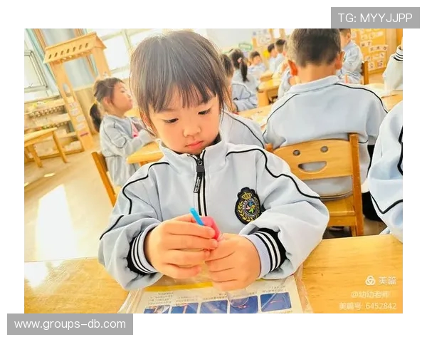 气球游戏在早教中的多样化玩法与儿童成长启发探索